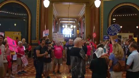 Iowa Republicans pass bill banning most abortions after about 6 weeks during special session ordered by Gov. Reynolds